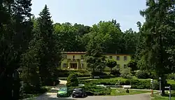 Lázeňský_dům_Slovenka_(Hranice).JPG