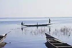 Rybáři na přehradě Sélingué