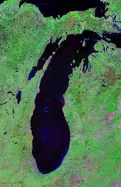 jezero z vesmíru