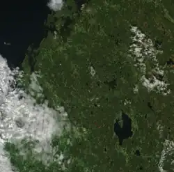 Pohled na jezero z vesmíru
