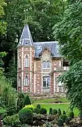 Pohled na Chateau d'If z Château de Monte-Cristo