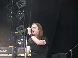 zpěvák Lee Dorrian na snímku z doby před vznikem kapely