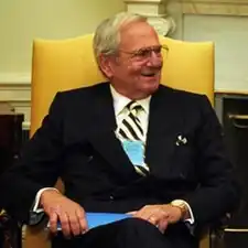 Lee Iacocca v roce 1993 v Bílém domě
