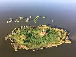 Ostrůvek s kostelem svatého Linharta