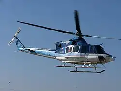 Bell 412EP ve zdravotnické konfiguraci s imatrikulací B-4370 (později přeznačen na OK-BYQ) Letecké služby Policie ČR