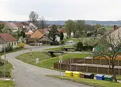 Náves od východu