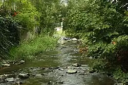 Velička protékající obcí Lhotka