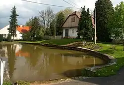Střed vesnice