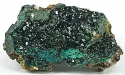 Krystalky libethenitu