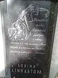 Podolský hřbitov Václav, Zdeněk a Bedřich Linhartovi (detail desky)[7]
