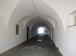 Lipník nad Bečvou, průchod.jpg