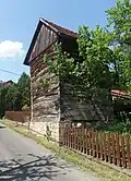 Lipová (ZL), špýchar.jpg