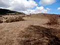 Pohled na louky nad vršekem hradu