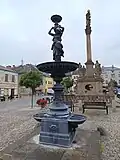 Klasicistní litinová kašna z poloviny 19. století