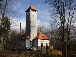 Restaurace s rozhlednou na Mostce