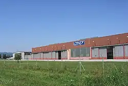 Pohled na hangár leteckých opraven