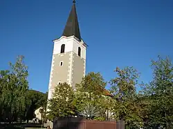 Kostel sv. Anny v Loboru
