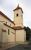 jižní strana kostela