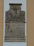 Náhrobek Žerotínů na kapli sv. Kříže