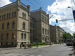 Hlavní budova Lotyšské univerzity