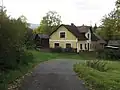 Dům