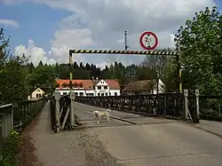 Most mezi Čtyřkoly a Lštěním