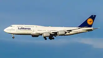 Boeing 747-8 (D-ABYM) společnosti Lufthansa, která je největším provozovatelem typu