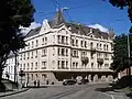 Dům na rohu ulice Pidvalna a Valova