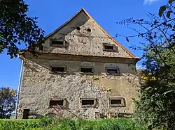 Lvová (Lemberk, Lämberg) - sýpka (stav říjen 2022) (2).jpg