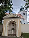 Měčín - kostel sv. Mikuláše (stav v červenci 2023) (5).jpg