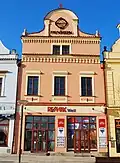 Měšťanský_dům_Říčanský_(Havlíčkův_Brod),_Havlíčkovo_nám._175,_Havlíčkův_Brod.jpg