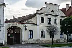 Měšťanský_dům_(Dašice,_nám._T._G._Masaryka_18).jpg