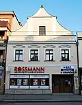 Měšťanský_dům_(Havlíčkův_Brod),_Dolní_142,_Havlíčkův_Brod.jpg