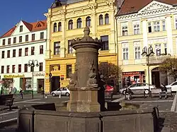 Městská kašna.jpg