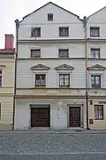 Městský dům, Kostelní 93, Pardubice.JPG