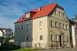 Městský_dům_(Hrádek_nad_Nisou,_Žitavská_86).jpg