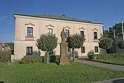 Městský dům - panský dům (majorát) (Chlumec nad Cidlinou).JPG