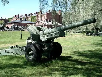 152 mm houfnice vz. 1938 (M-10) ve finském dělostřeleckém muzeu