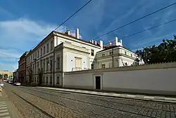 Palác Thurn-Taxisů v Letenské ulici