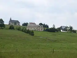 Osada s kostelem