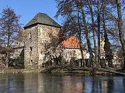 Malotice - tvrz (stav březen 2022) (8).jpg