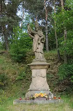 Manětín, socha sv.Raimunda.JPG