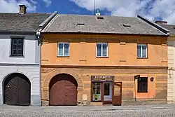 Manětín - Měšťanský dům č. p. 94.jpg