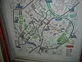Mapa centra Vídně na nástupištích metra