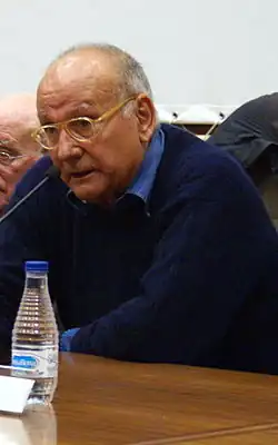 Mario Camus (2011)