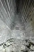 Nepravá klenba v pohřební komoře Červené Pyramidy v Dáhšúru