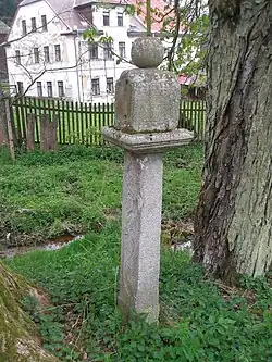 Boží muka před vodním mlýnem