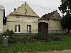 Mazelov, usedlost čp.11.jpg