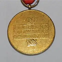 Zadní strana