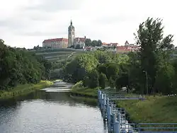 Kanál před vyústěním do Labe u Mělníka
